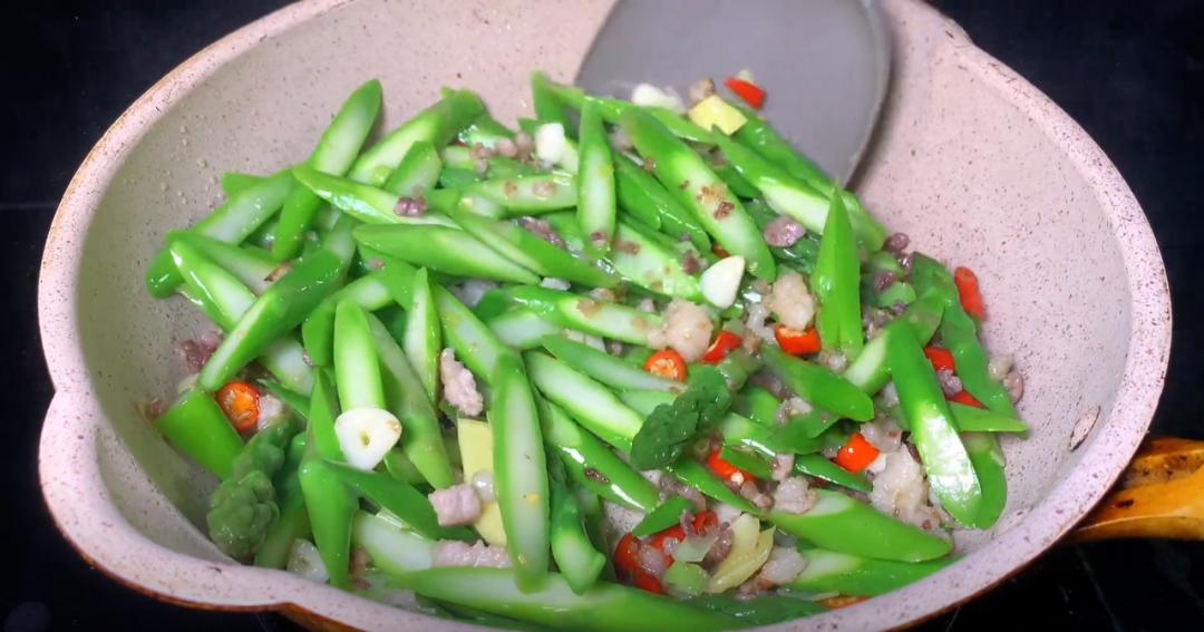 天然叶酸的食物前十名防痴呆,叶酸比菠菜高20倍