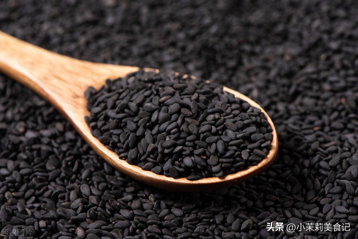 夏季多吃3种碱性食物,5种碱性食物要常吃润燥滋补