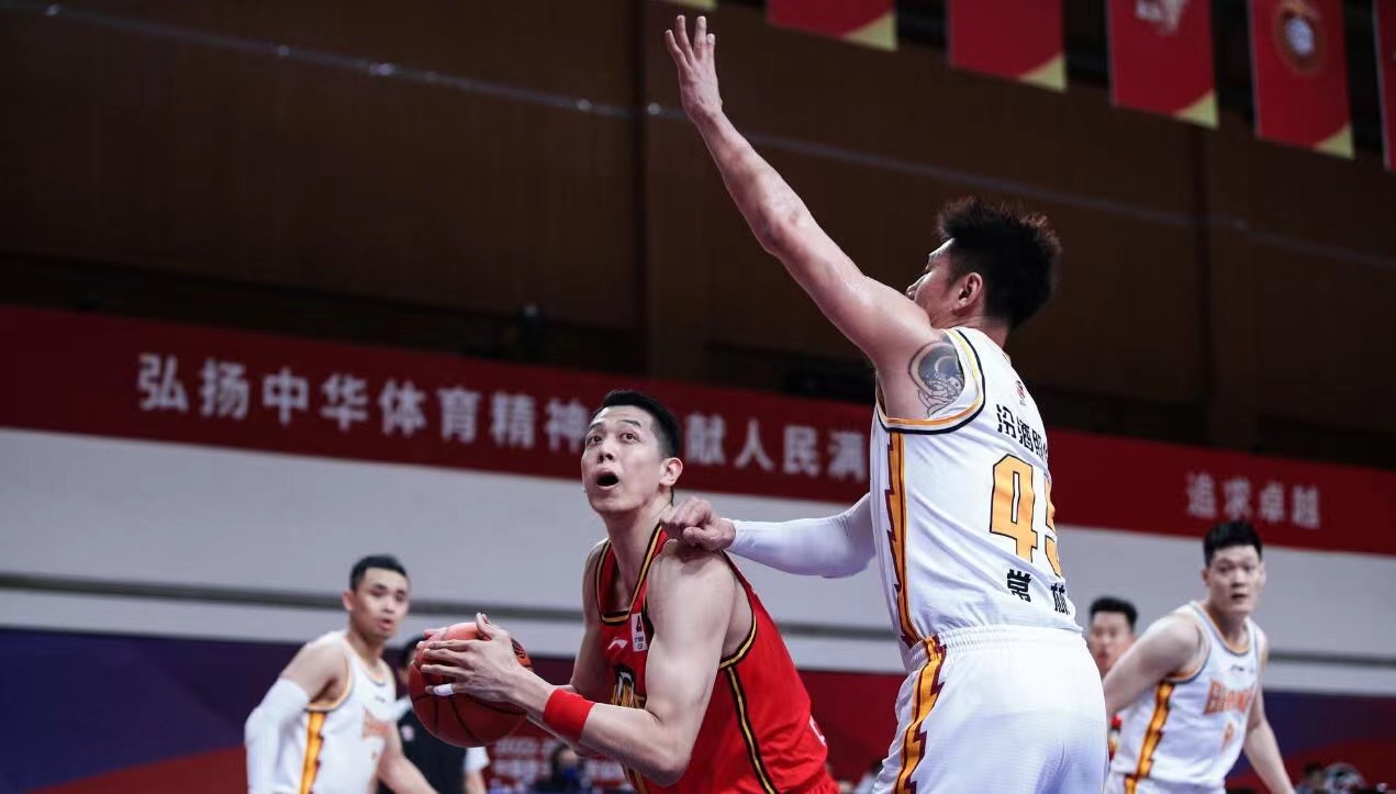 cba半决赛广东宏远20分大逆转北京,2015cba半决赛北京vs广东g4