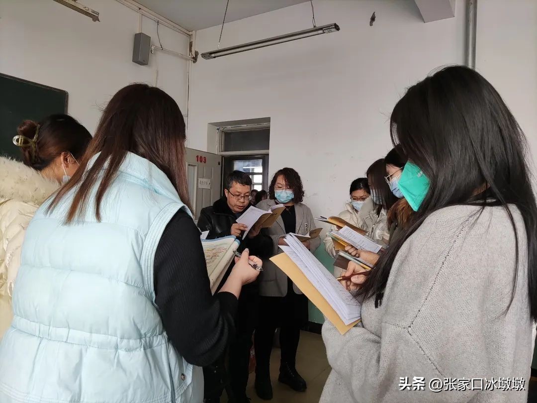 兖州东方中学李燕,东方二中李燕老师