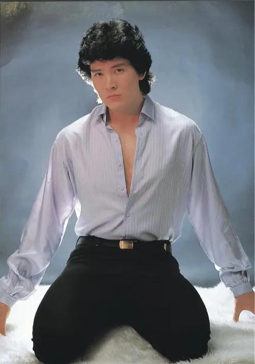 封神英雄榜纣王哭着摸妲己脸,纣王和妲己的黑历史