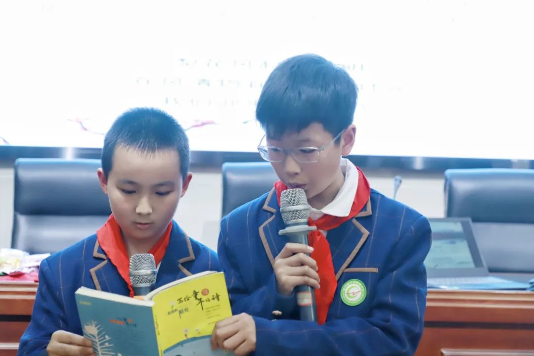 清明祭英烈警营朗诵,向英烈致敬清明诗歌朗诵小学生