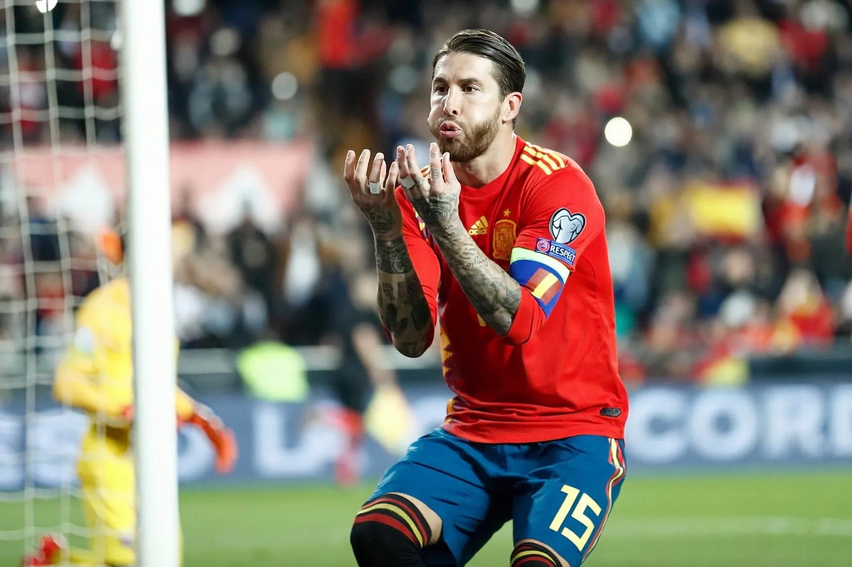 西班牙国家队历任队长,带领国家队从低谷走向辉煌