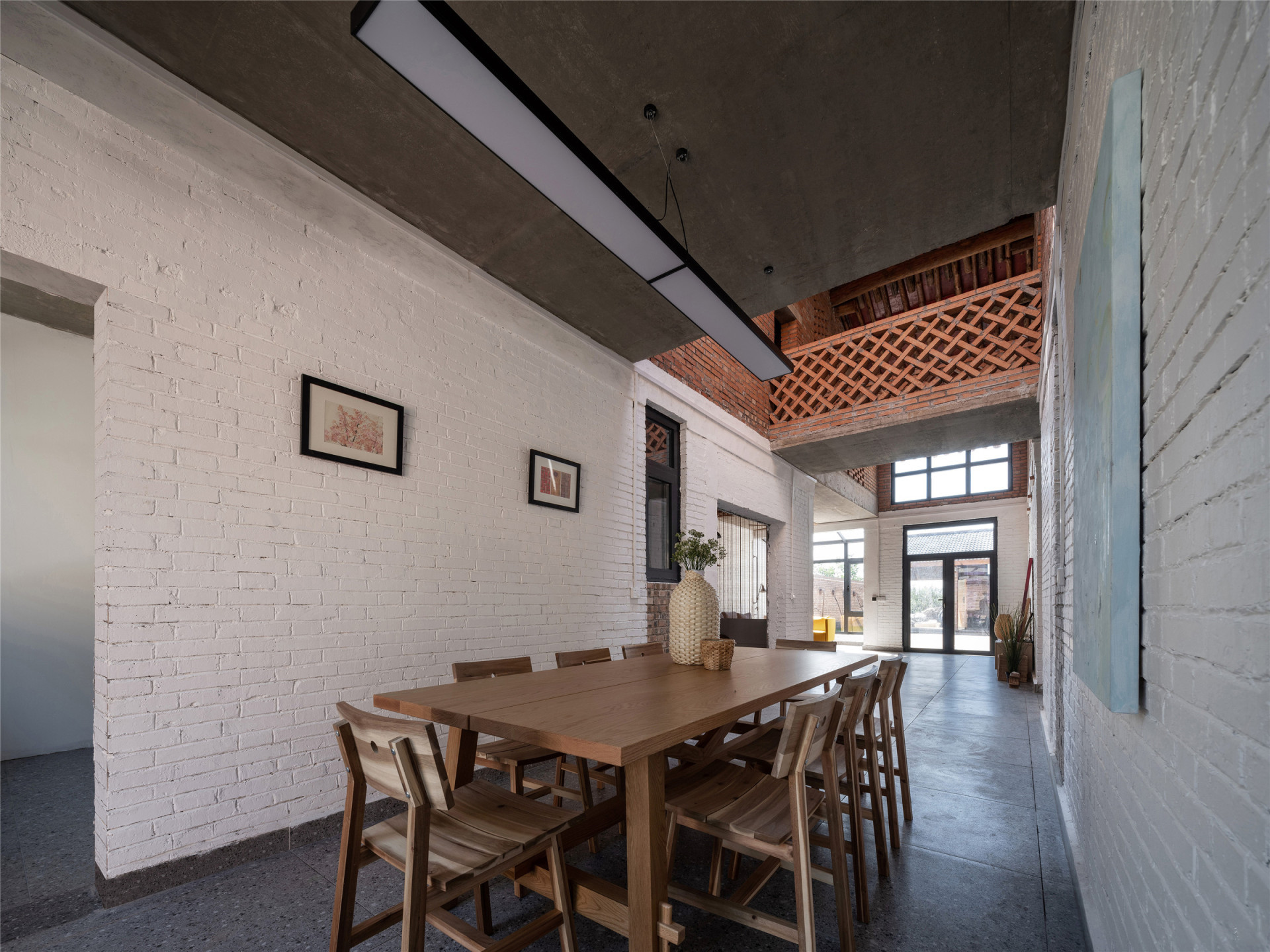 陕西一高校老师,西安一高校老师带学生创业