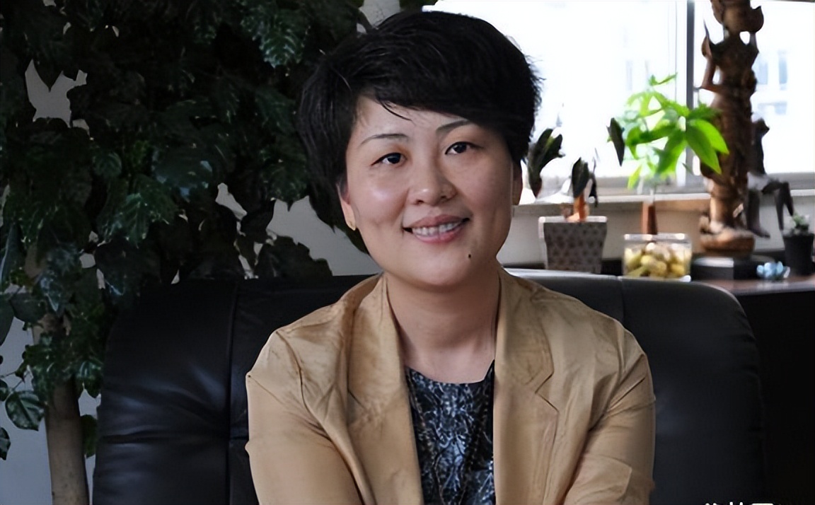 最不务正业的十个明星,不务正业的4个明星