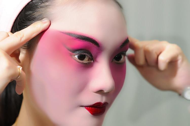 百变面具随心换,戏曲化妆创意妆全过程