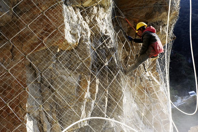 硕士研究生毕业年薪18万,研究生毕业月薪没有老爸工资高