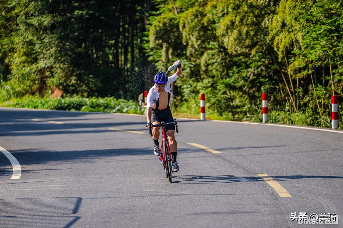 迪卡侬新款公路车发布会,迪卡侬公路车测评