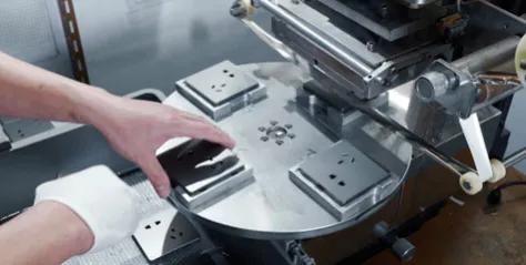 nvc与雷士电工的区别,nvc雷士开关插座