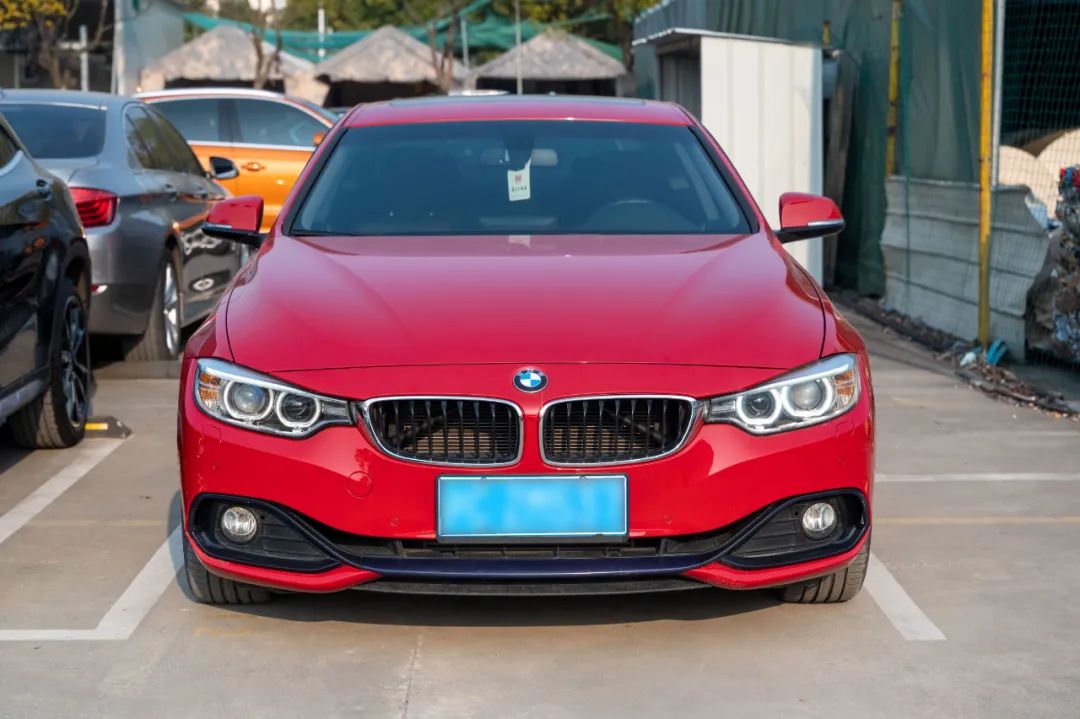 宝马428i硬顶敞篷落地价2022,宝马428i二手车值得买吗