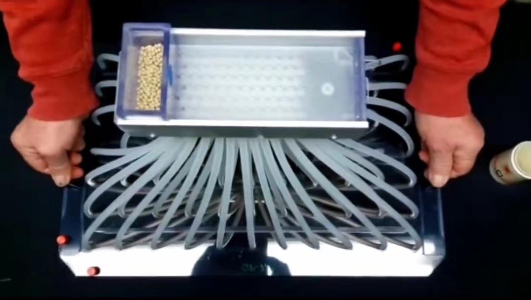 欧洲家庭农场种植技术,小型先进农业工具