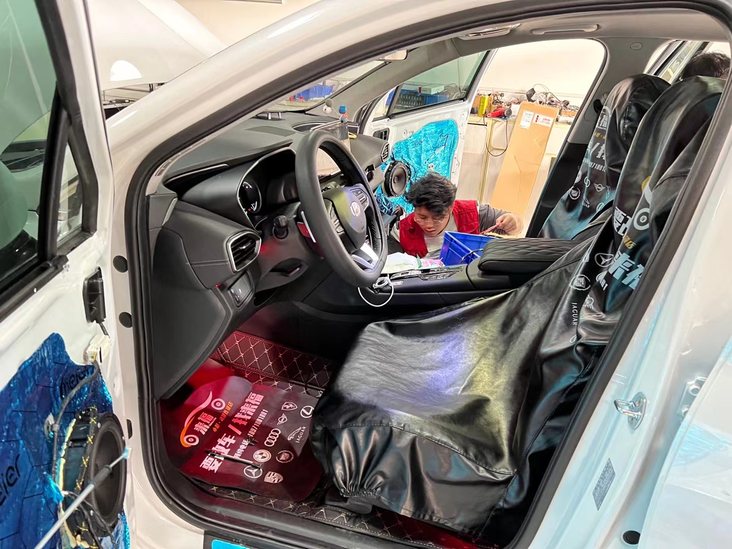 现代新款胜达音响是什么牌子,现代全新胜达功放