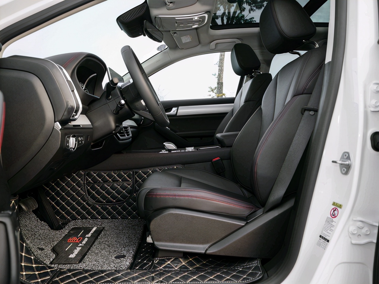 别克君越开了6年，换了辆比亚迪唐，开了8900公里，车主有话要说