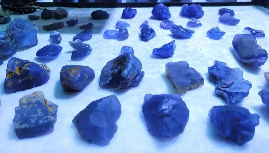 黑龙江玛瑙有假的吗,黑龙江玛瑙哪里的最好