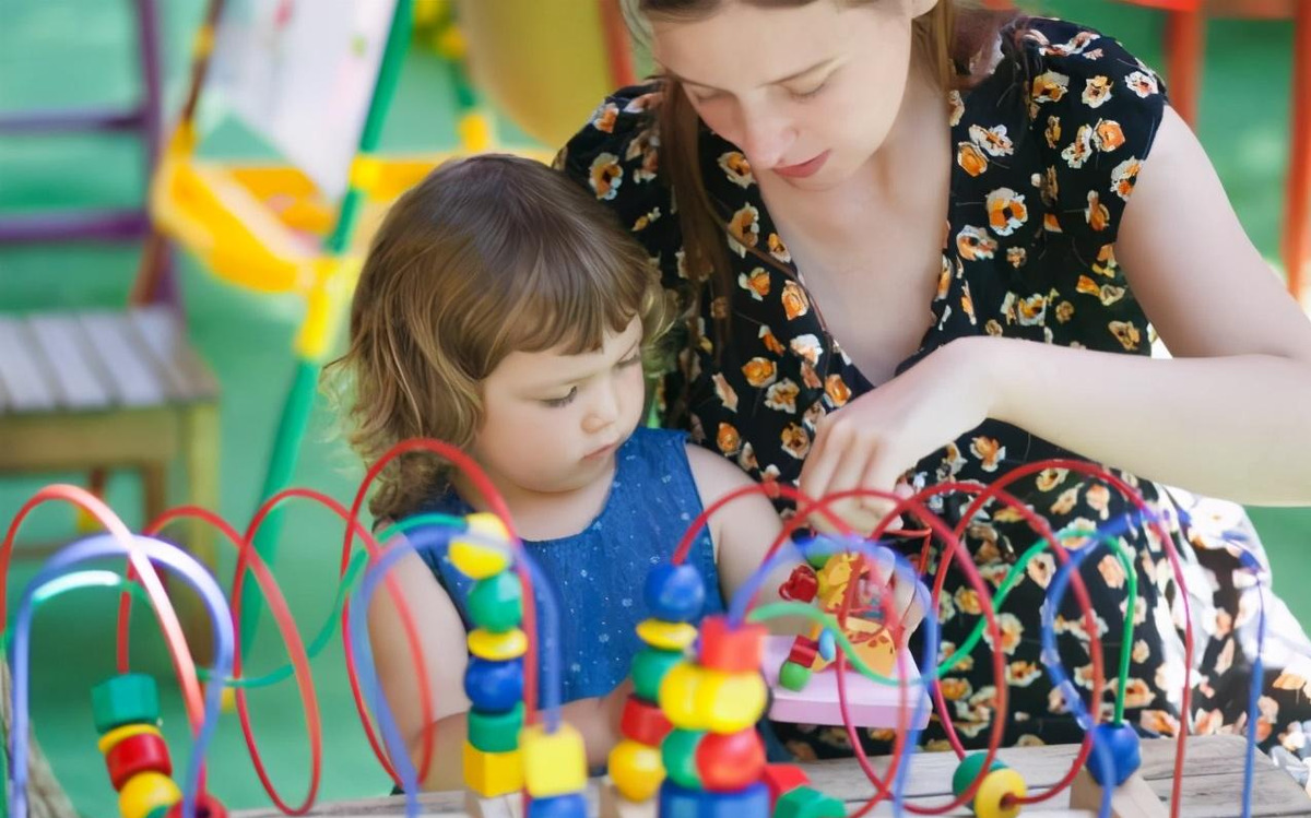 3岁孩子脾气暴躁应该怎么去引导,孩子三岁霸道又脾气差怎么办