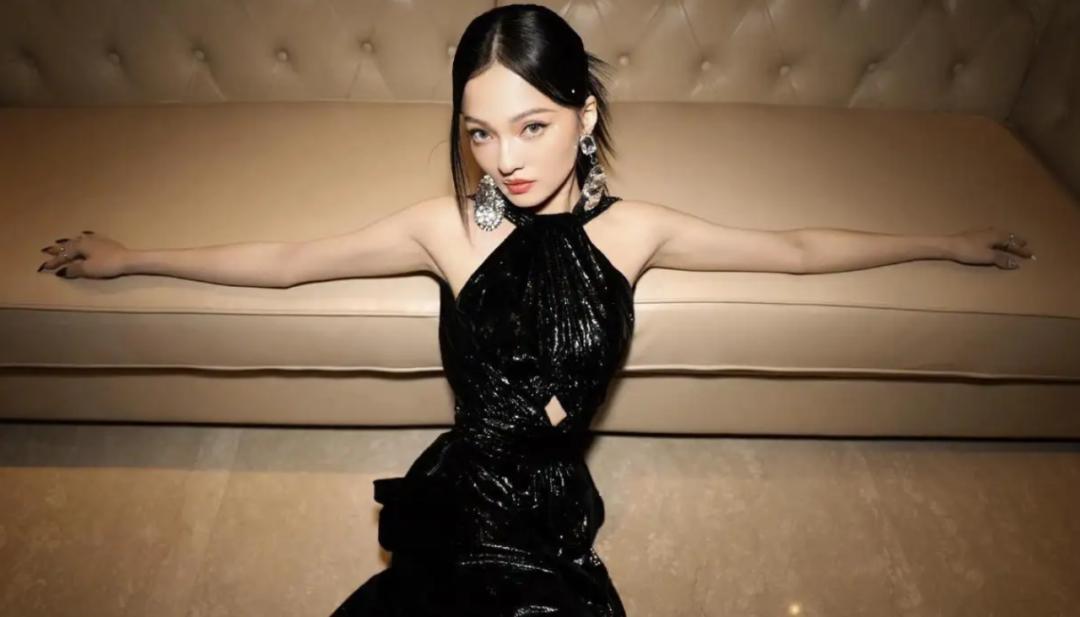 这次才是内娱甜妹天花板，你爱了20年