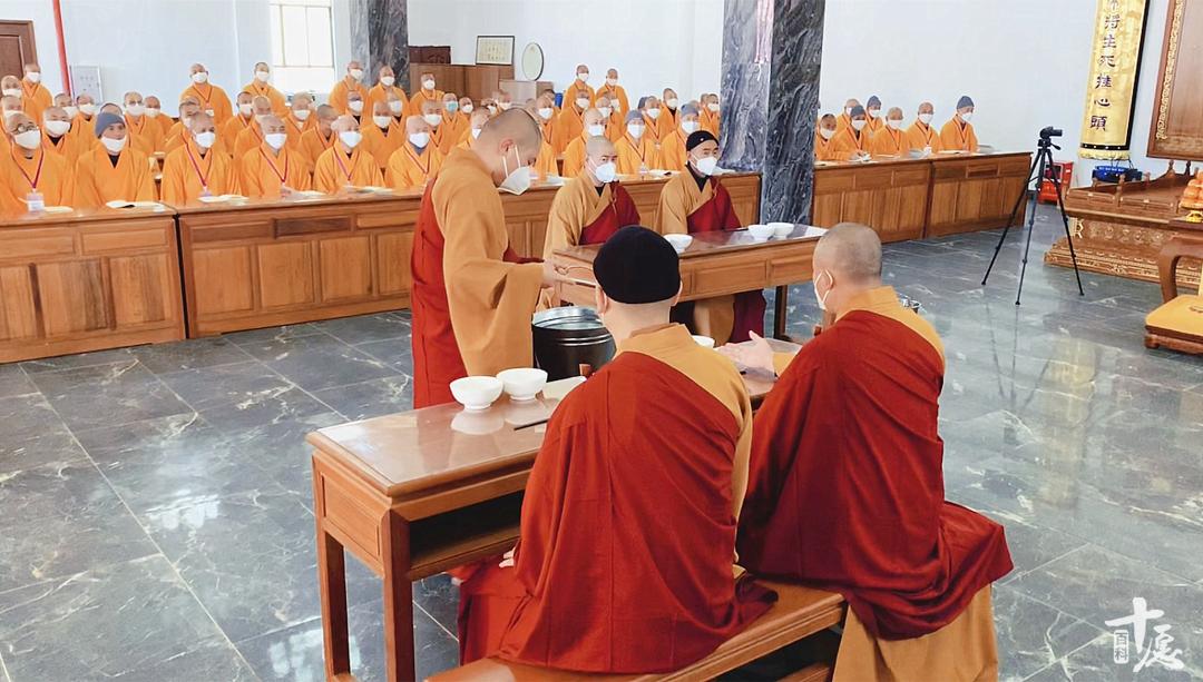 去寺院过门槛有什么讲究,去寺庙吃斋有什么讲究