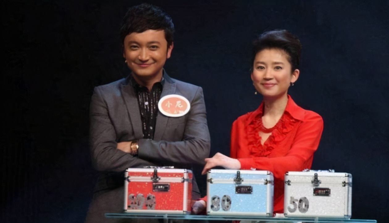 5位央视虎年春晚主持人，最小29岁，个个实力不凡，皆受观众喜爱