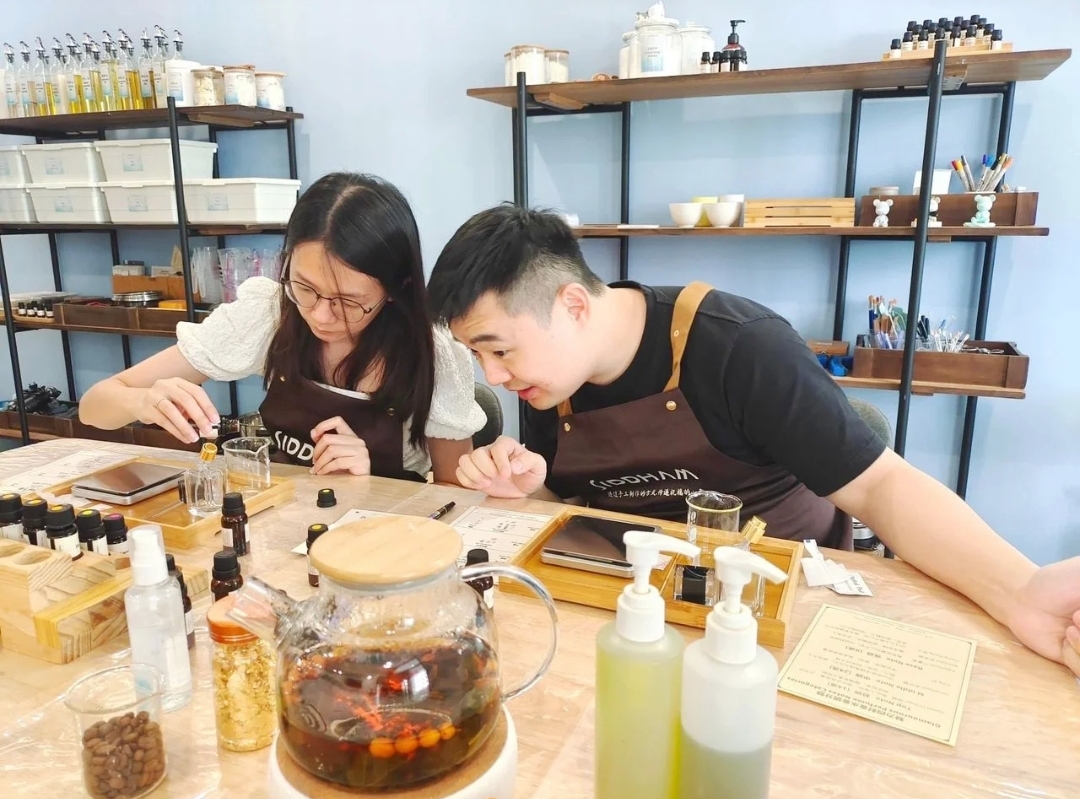 对店铺目标消费人群分析,生意参谋如何分析竞争店铺人群