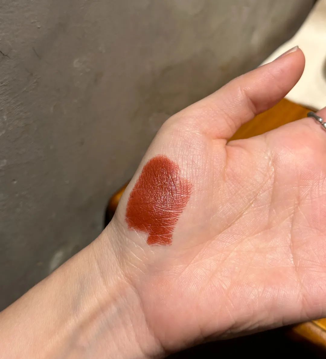 年度爱用彩妆推荐网红爆款,遮瑕力超好的彩妆平价