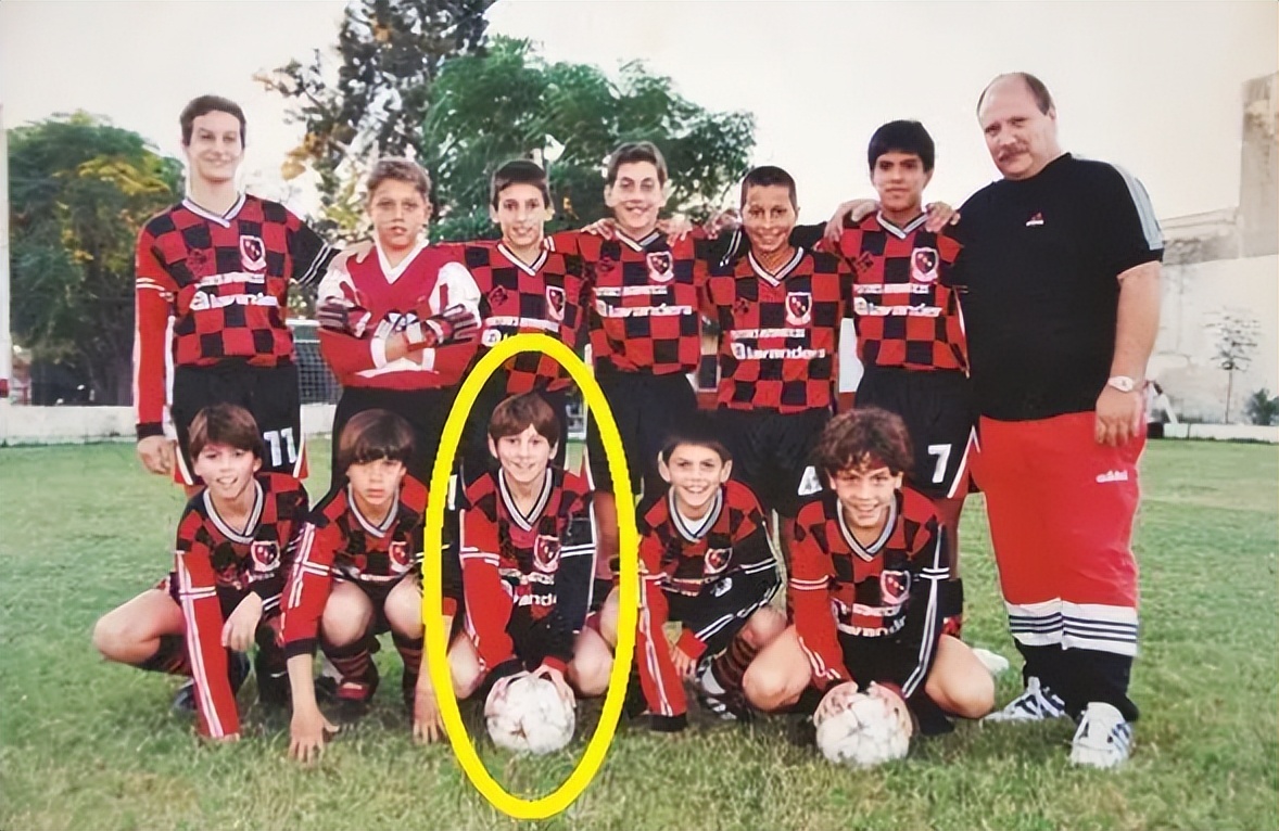 两大球王讨论梅西,两大球王聊梅西