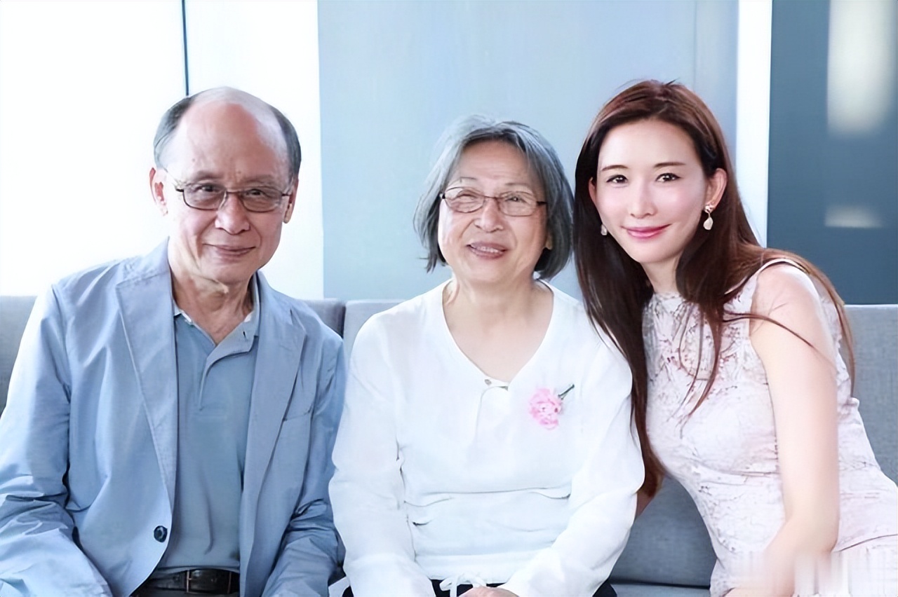 林志玲首次松口谈闪婚,没有家暴单方面离婚