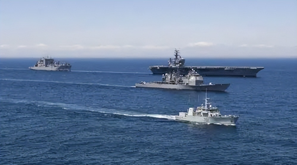 美军24艘核潜艇视频,美军军舰最新消息