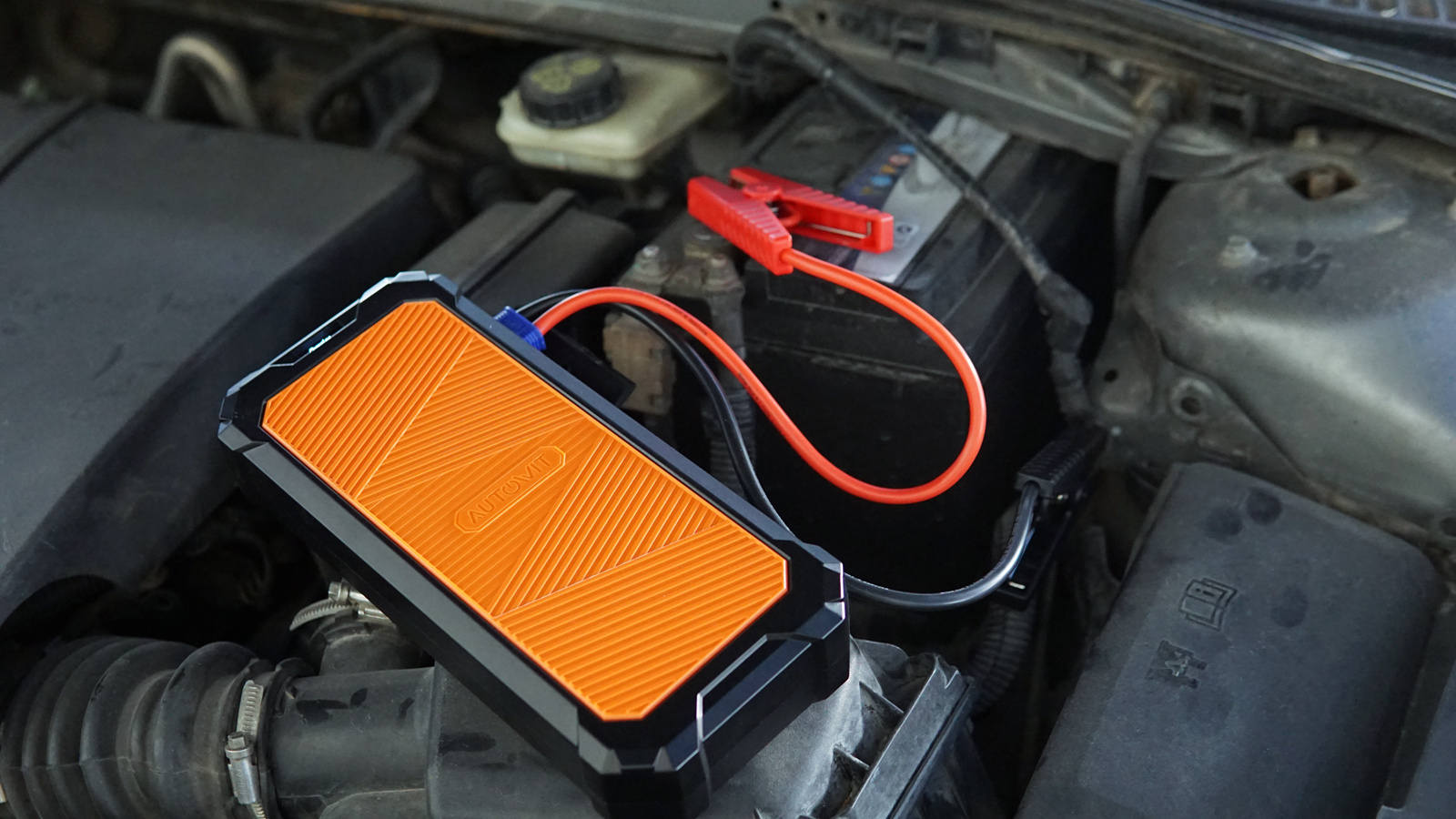 汽车启动应急电源瞬间没电了,汽车应急启动电源24v无法工作