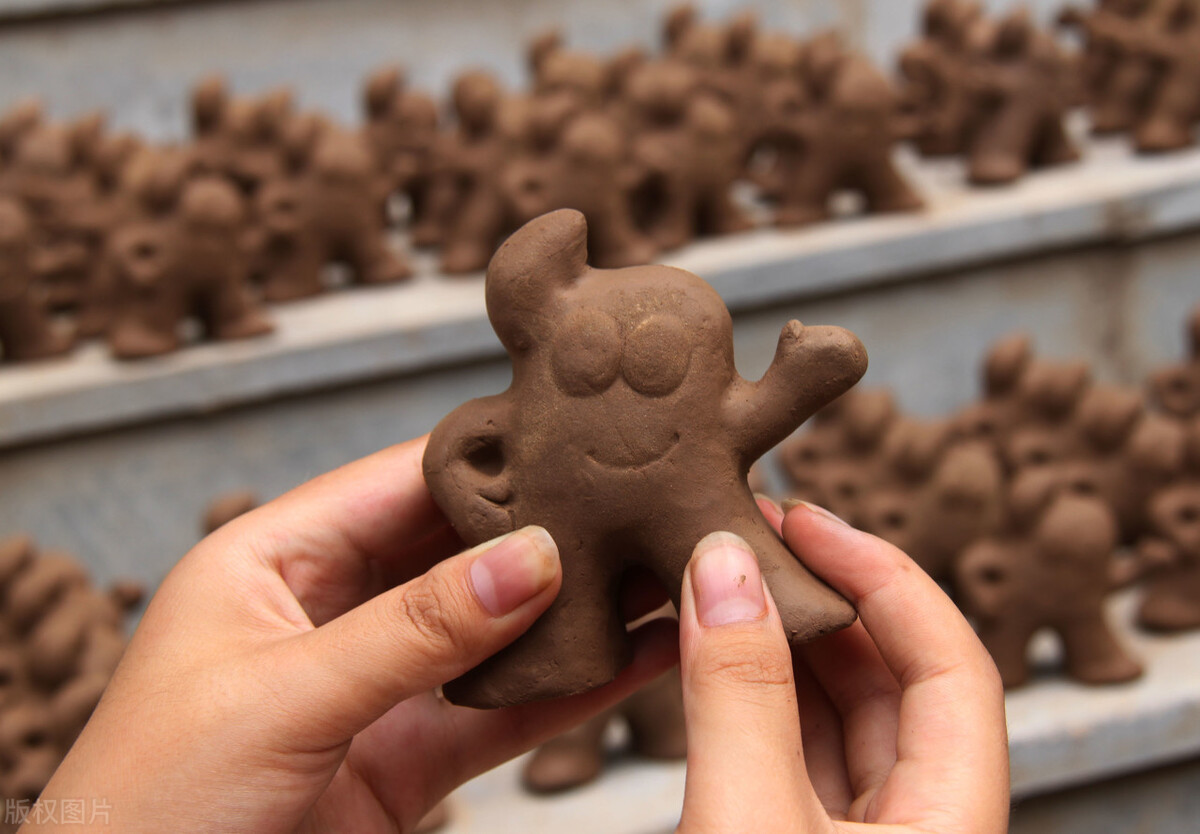 女娲造人的方法概括,女娲造人运用了什么的手法