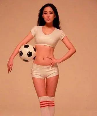 各国足球拉拉队美女服装,女足球拉拉队图片