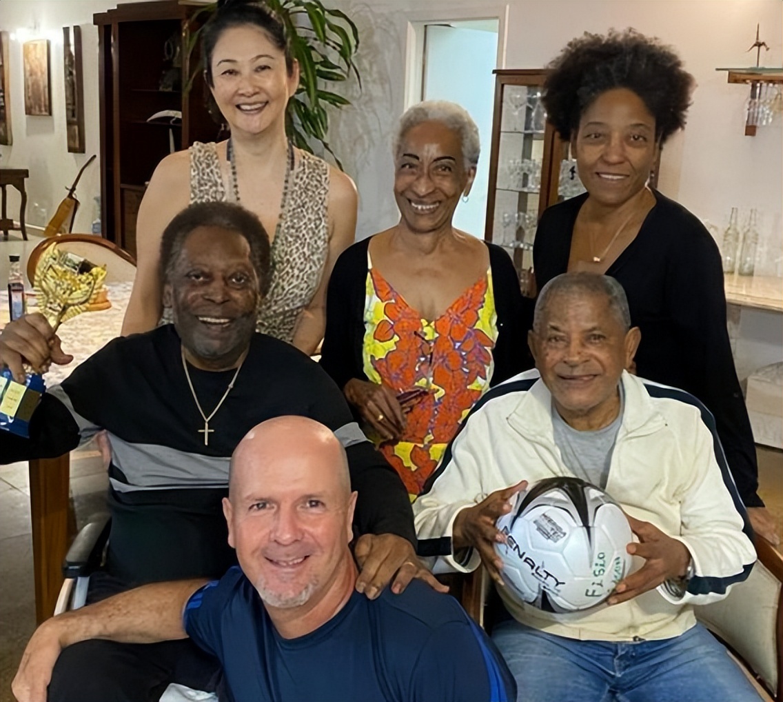 球王贝利照片高清图片,球王贝利老年照片