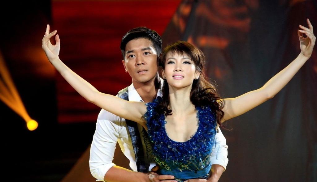 金晨瘦成纸片人现状,金晨看起来好干净