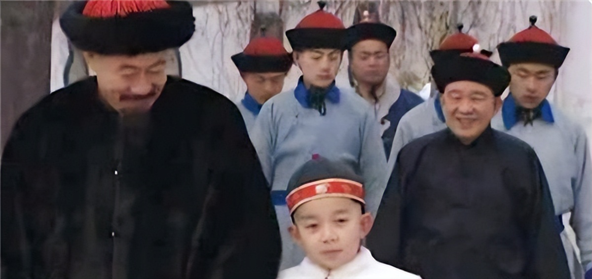 康熙第一次见到甄嬛为什么惊喜,甄嬛传康熙见到孙子乾隆是哪一集