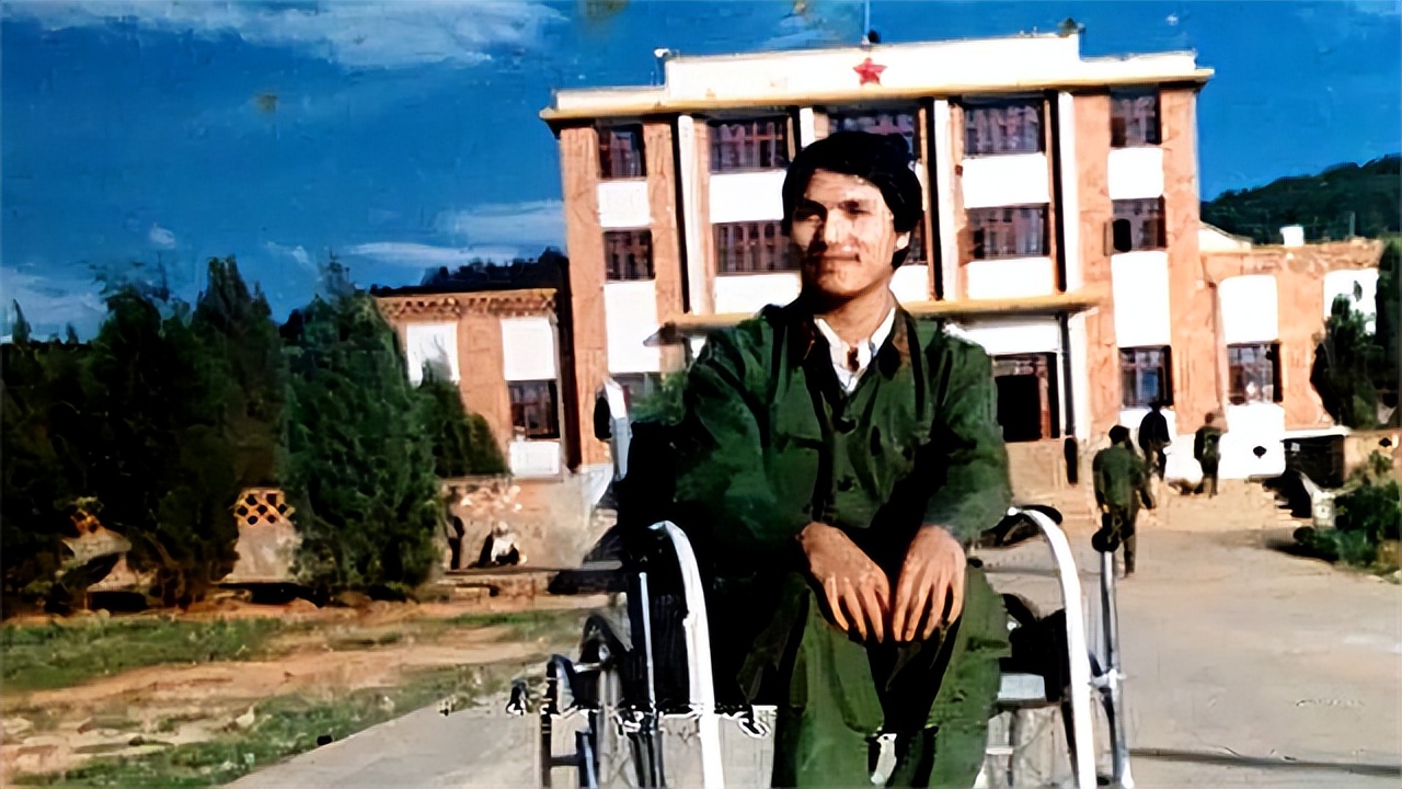 1996年被保安打伤的特级英雄,96年贵州保安殴打残废英雄的后续