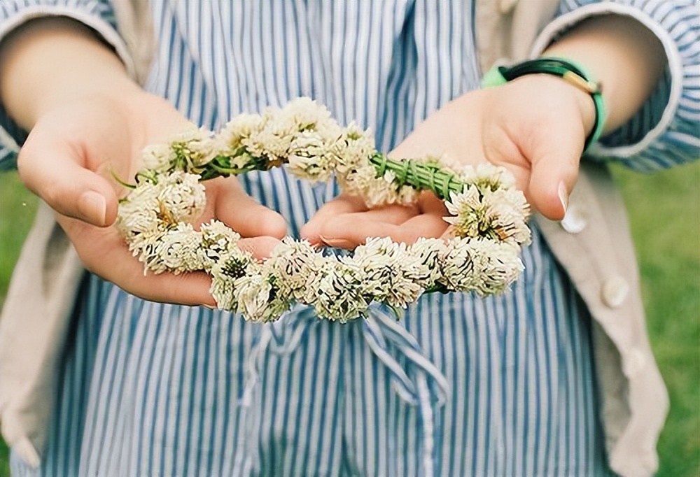 男人扎心伤感句子图片,扎心的句子伤感的句子