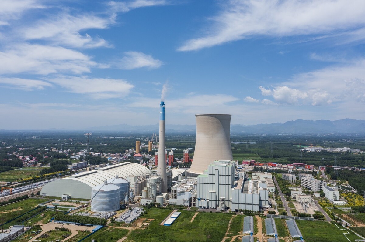 印度保持中立发大财，美欧允许倒卖石油，俄最先进*器武**要出口印度