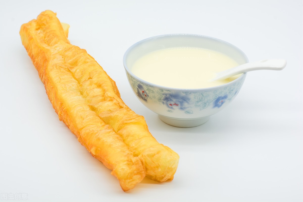 如何解决冷落你的女人又回来找你,冷落女人主动找你说明什么