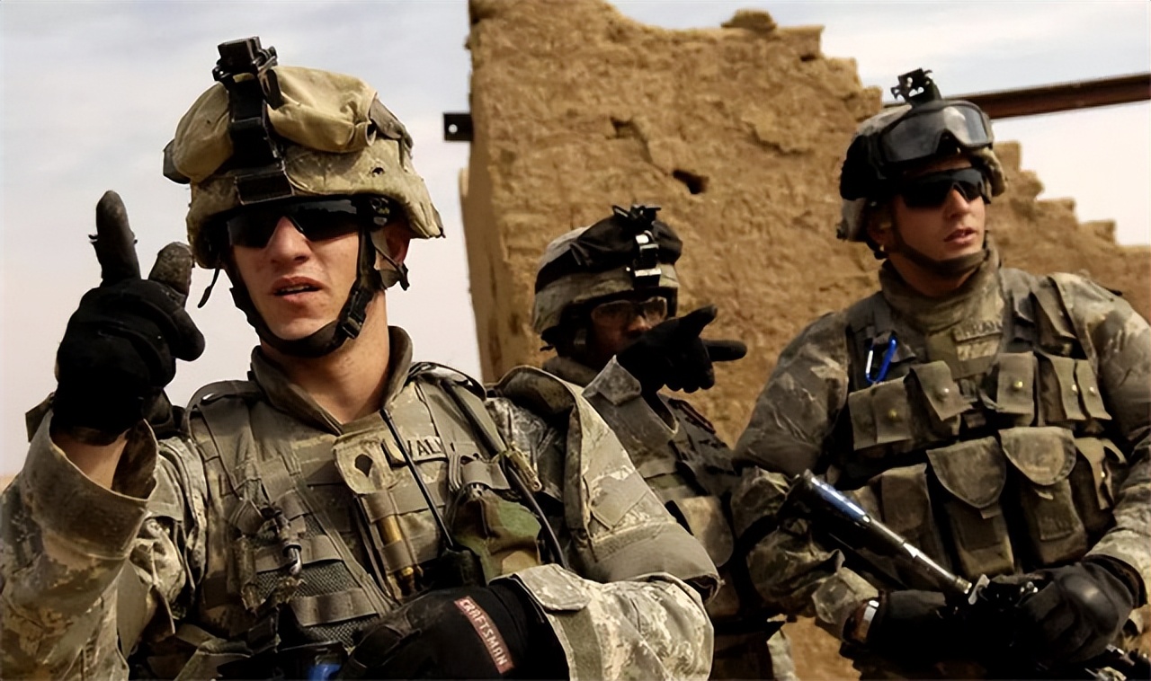 审判萨达姆的法官后来死得更惨,美军绞刑萨达姆合法吗