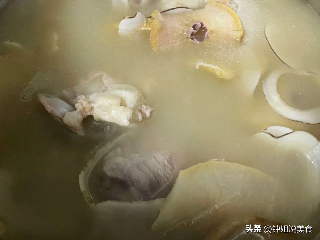 止咳润肺喝了嗓子舒服的汤,阳了喉咙难受喝什么茶