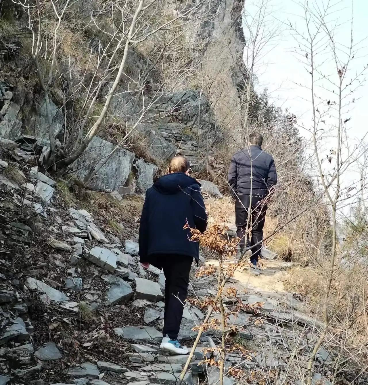 登高登楼,登高望江