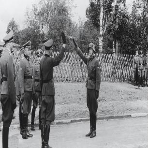 23张活久见的老照片让人大开眼界,十五张罕见照片神奇而有趣的世界