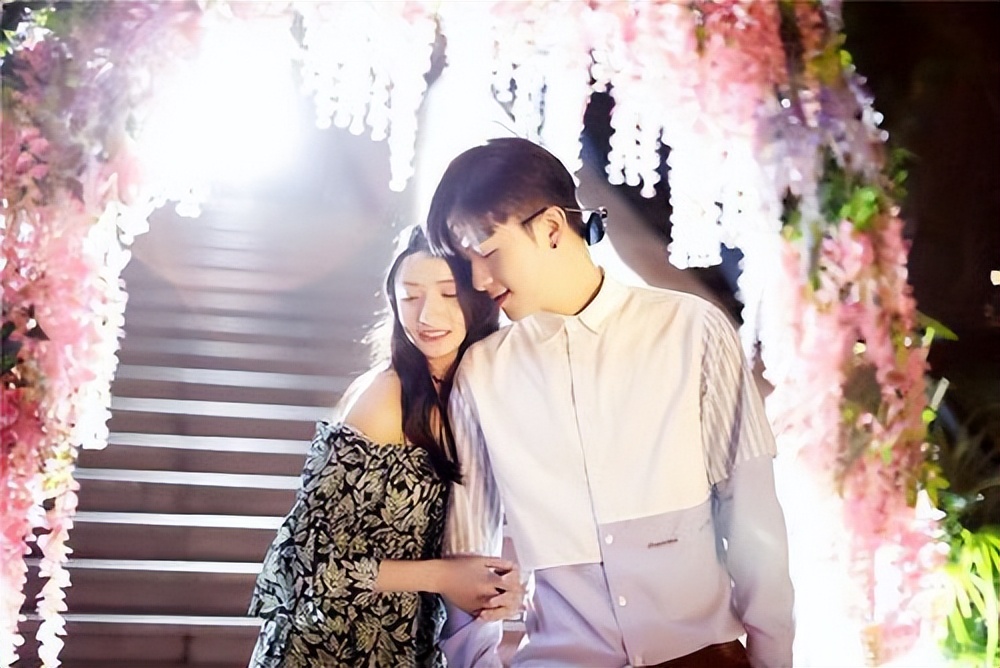 女生为什么比男生更喜欢抱抱,女人需要男人抱抱好处