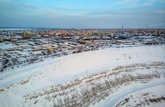 飞越俄罗斯上空,世界目前最大的钻石矿