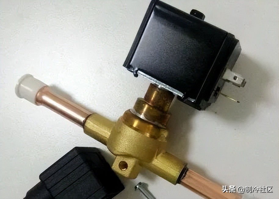 风冷型精密空调常见低压报警原因,空调压缩机低压故障怎么解决