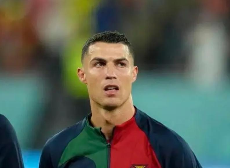 足球巨星故事,足球巨星们那些鲜为人知的对话