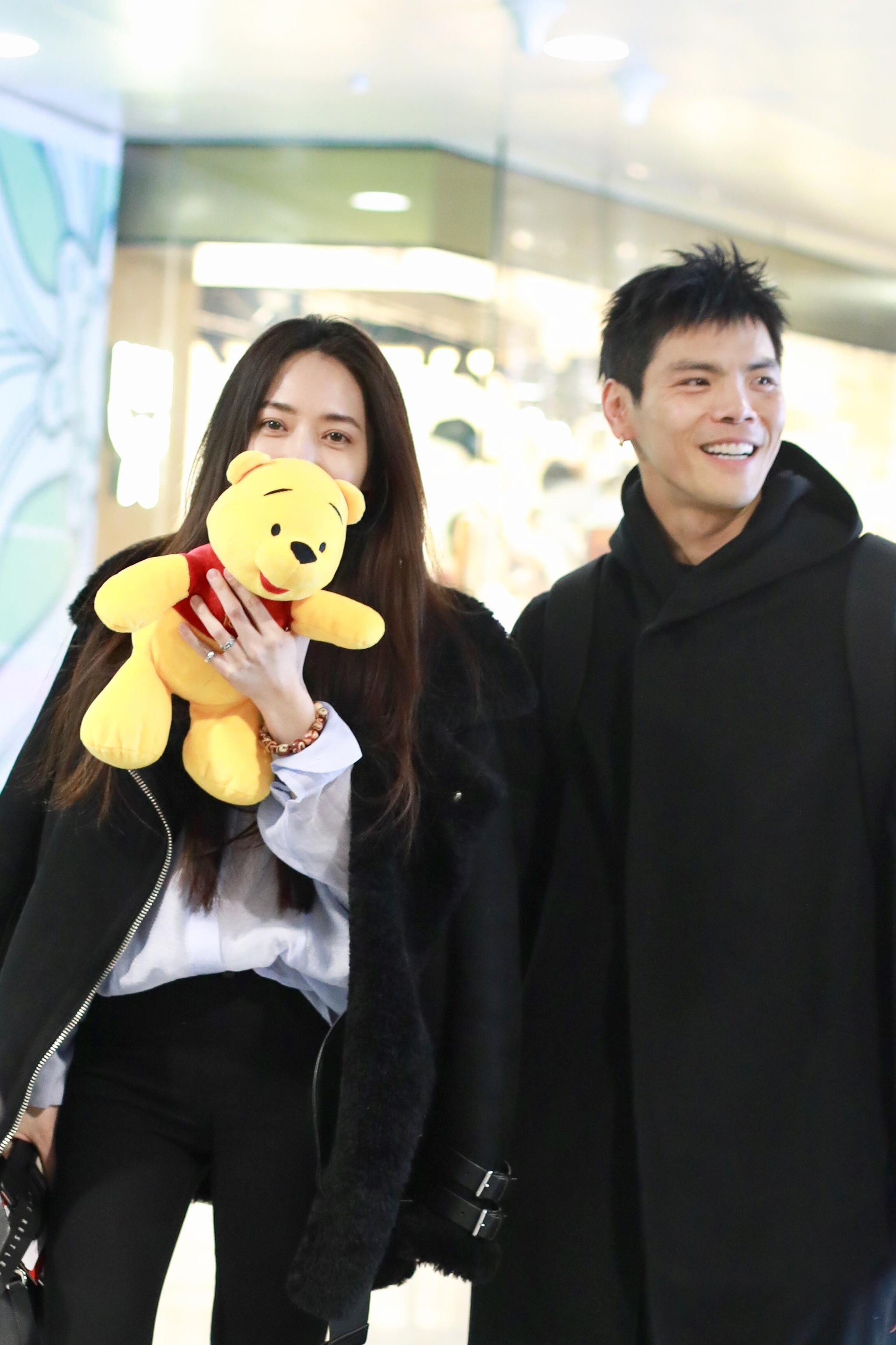 郭碧婷和向佐结婚多少年了,郭碧婷和向佐结婚完整版