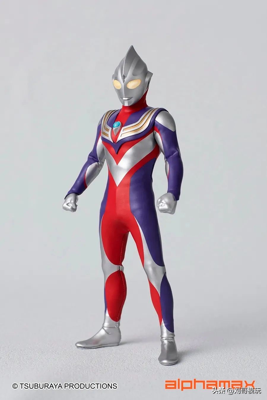 迪迦alphamax和真骨雕,alphamax迪迦奥特曼实拍