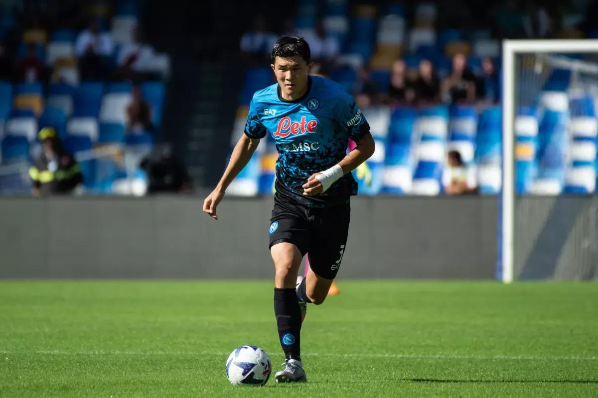 442评选十大前锋最新,442评选当下十佳中场球员