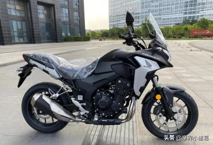 本田摩托车cb500x同cb400x有差别吗,cb400x跟cb500x有区别吗