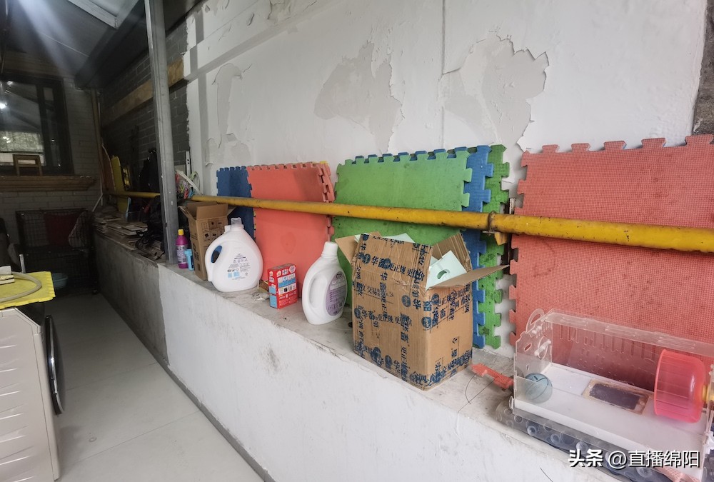 室内燃气主管多粗,燃气主管在阳台正中央